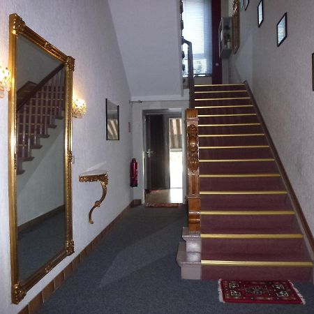 Hotel Adler Dusseldorf Luaran gambar